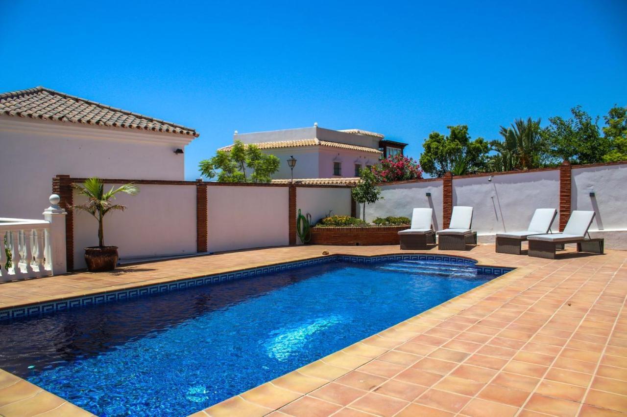 4 Bedroom Mijas Pueblo With Pool & Bbq Málaga