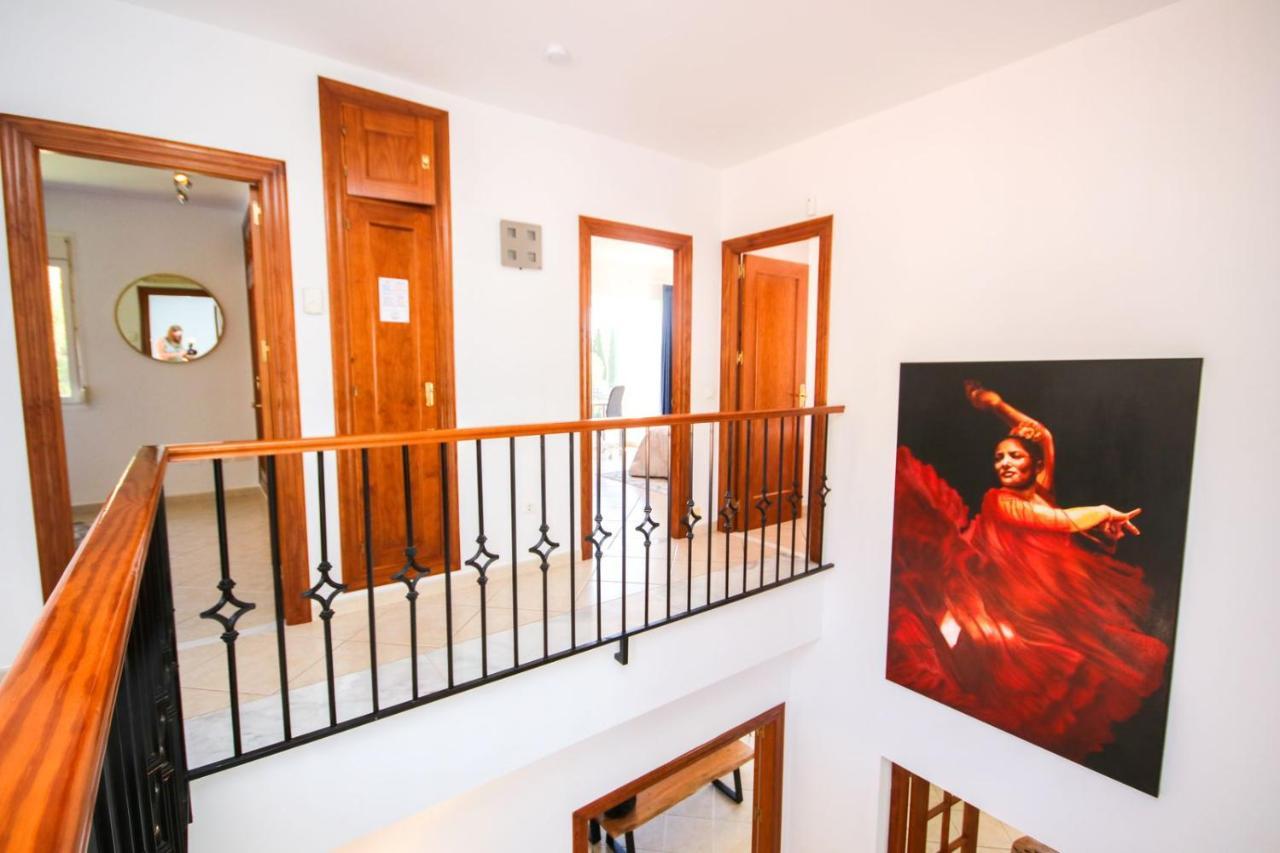 Villa 4 Bedroom Mijas Pueblo With Pool & Bbq