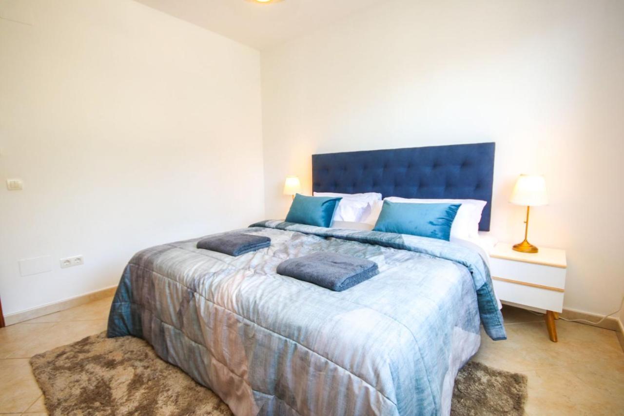 Villa 4 Bedroom Mijas Pueblo With Pool & Bbq *