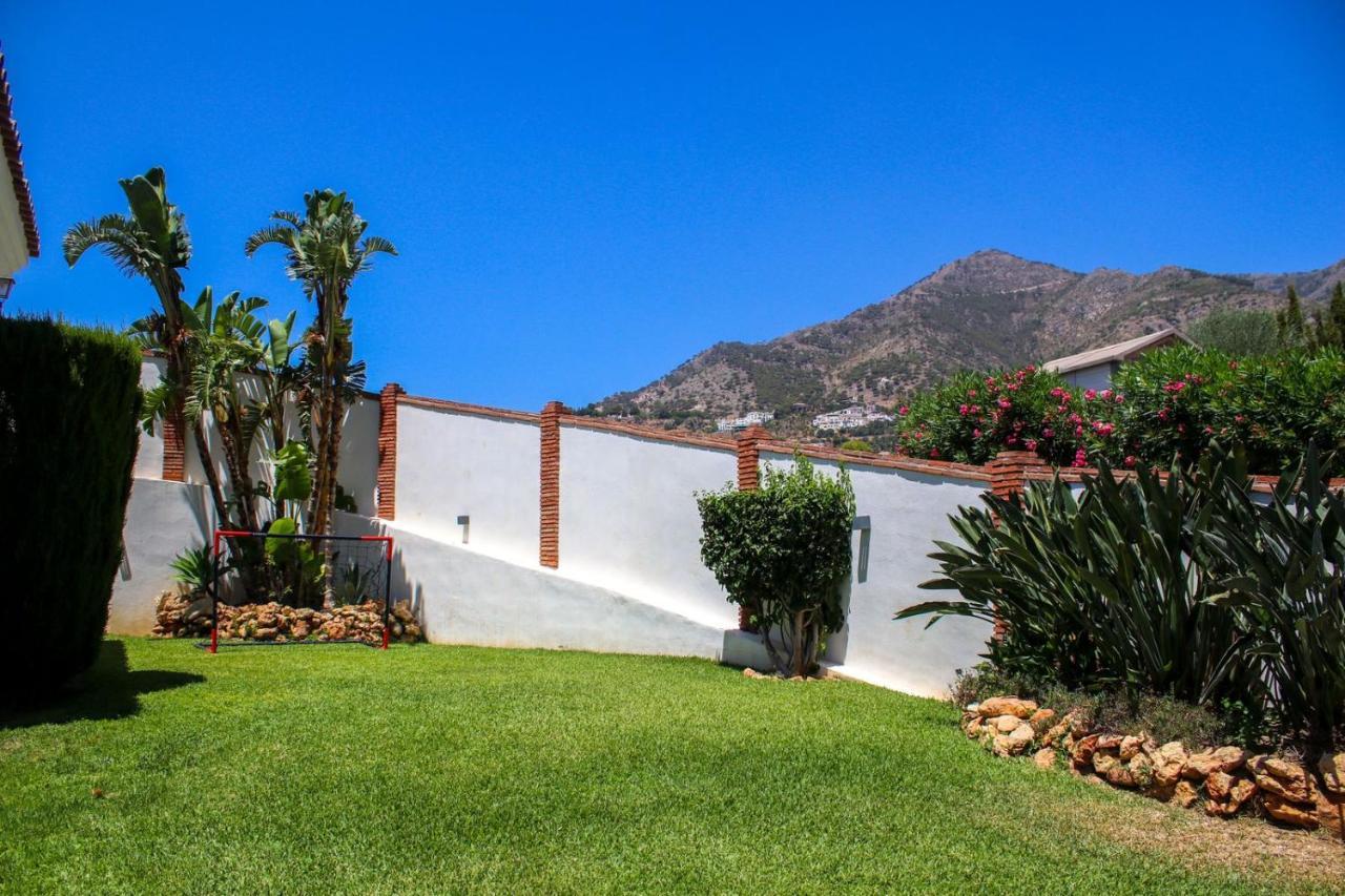 4 Bedroom Mijas Pueblo With Pool & Bbq *
