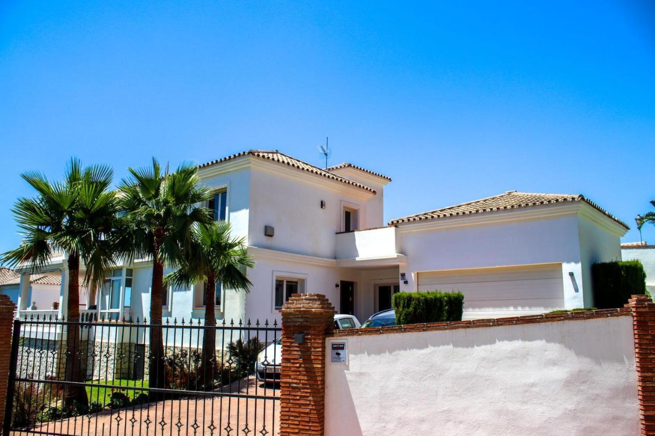 4 Bedroom Mijas Pueblo With Pool & Bbq Villa Málaga